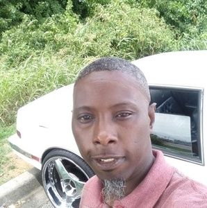 Meet your Posher, Leotis